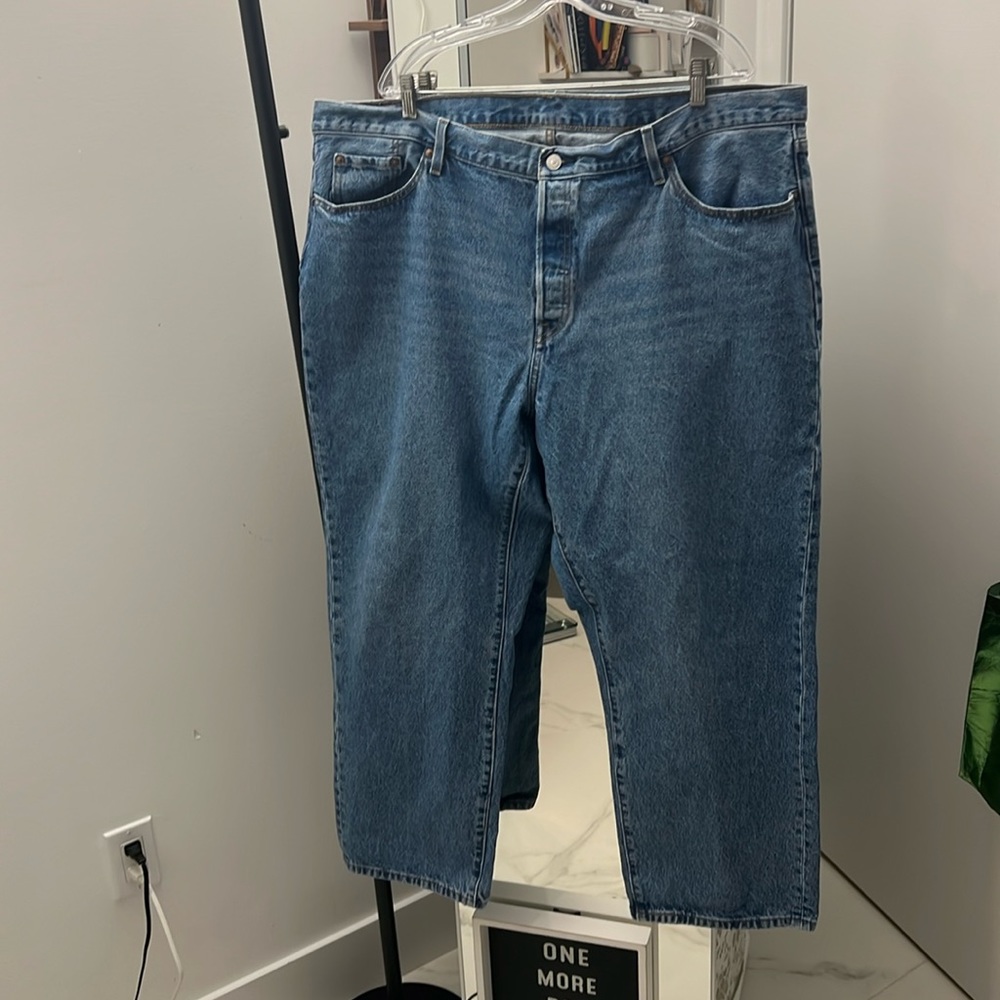 Levi’s 501 Relaxed Straight Leg Jeans 22W